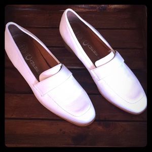 Jeffrey Campbell White loafer style shoes  size 8